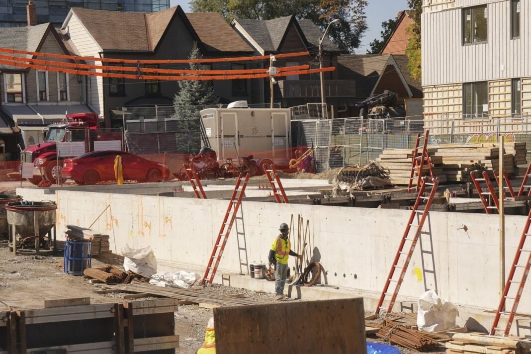 CMHC reports annual pace of housing starts up in September