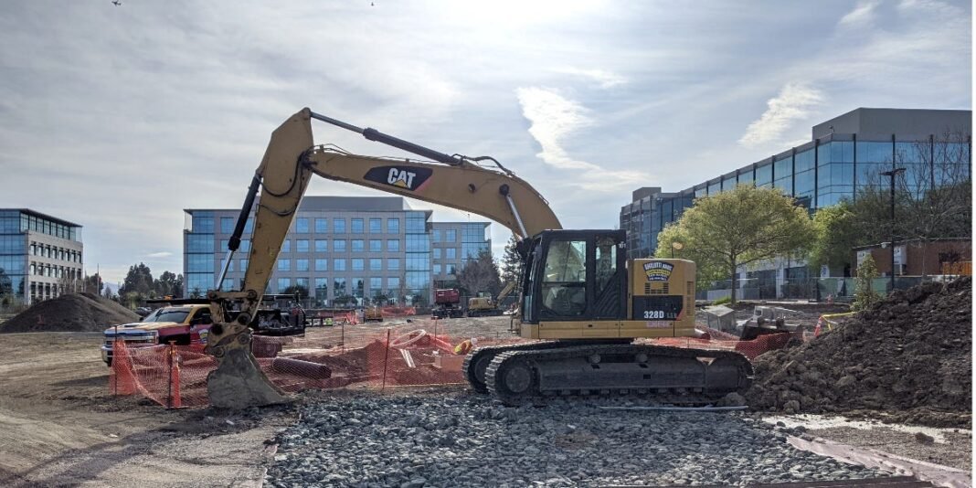 Housing department admits photo-op used fake construction backdrop