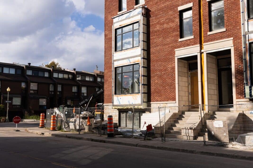 Carney’s Pledge to Double Homebuilding in Doubt, Watchdog Warns