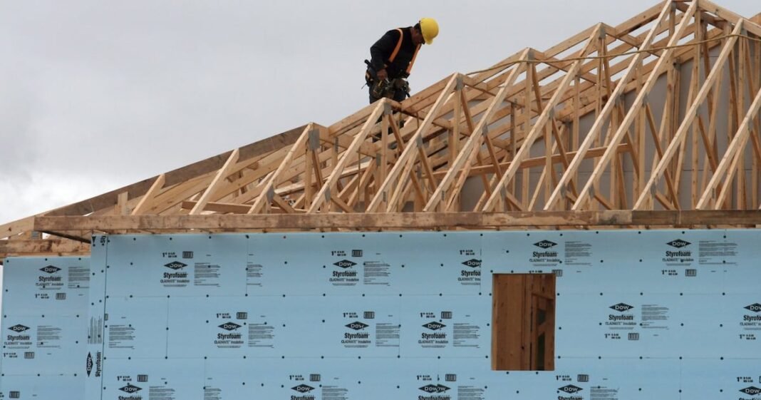 Alberta Municipalities asks feds not to impose reductions to off-site levies in housing grant fund - CTV News